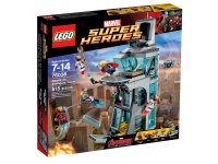 LEGO&reg; 76038 &Uuml;berfall auf den Avengers Tower, Verpackung leicht besch&auml;digt