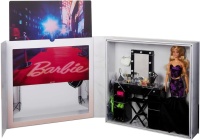 Barbie HBX98 Signature @Barbiestyle - Spielset, Puppe mit Schminktisch und Zubeh&ouml;r, Fotostudio