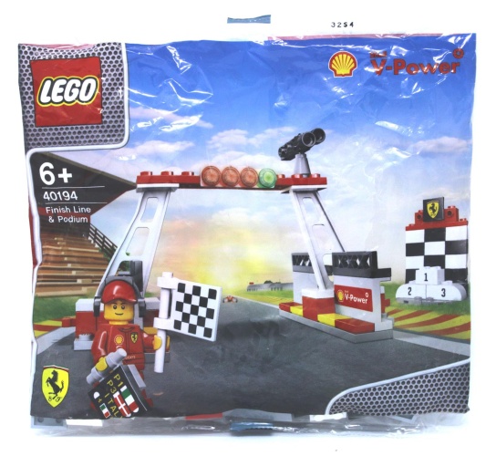 LEGO&reg; 40194 Shell V-Power Finish Line &amp; Podium Polybag