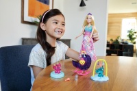 Mattel GJK51 Barbie Drachen-Kindergarten Spielset Dreamtopia Puppe &amp; Zubeh&ouml;r